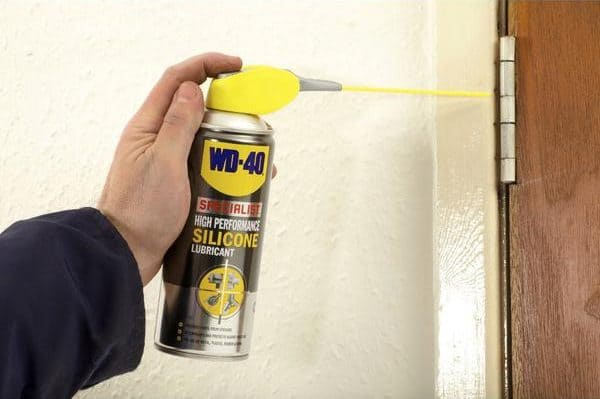 How WD-40 Silicone Lubricant Makes your Life Easier?